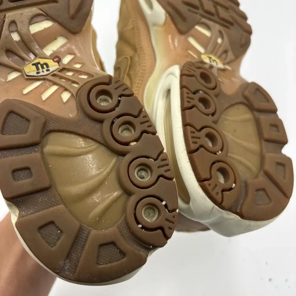 Nike Air Max Plus TN Men's Size 8 Flax Sail Brown And White Gum Sneakers Used